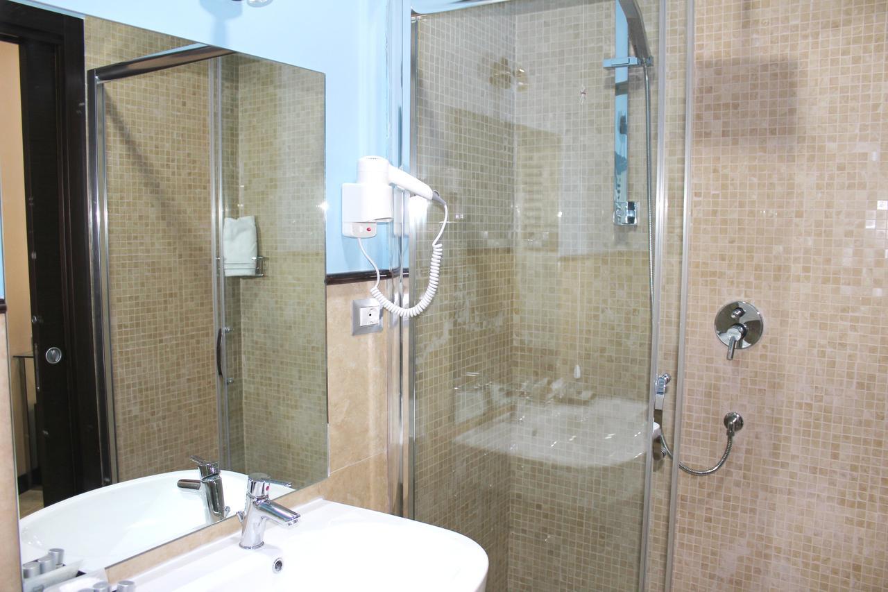 Hotel Gran Torino Rome Luaran gambar