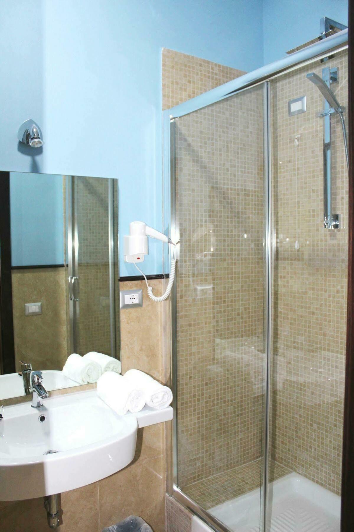 Hotel Gran Torino Rome Luaran gambar