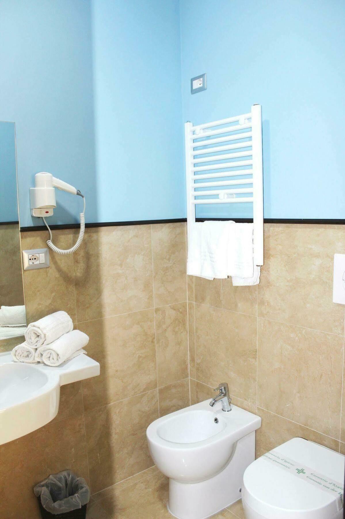 Hotel Gran Torino Rome Luaran gambar
